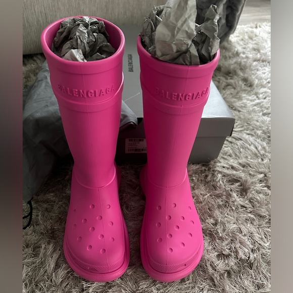 ✨Balenciaga Croc Boots✨ - Picture 5 of 5